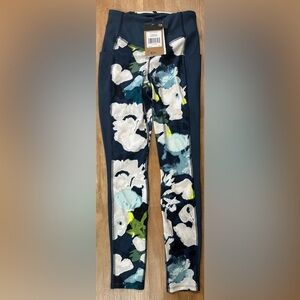 The North Face Womens Dune Sky Pocket Tights Size Medium Leggings